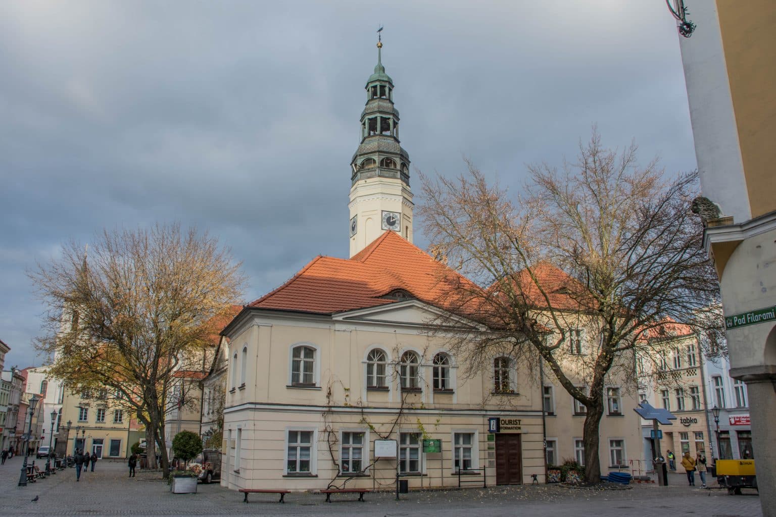 Ratusz w Zielonej Górze  Pabierowski Starówka ma tętnić życiem