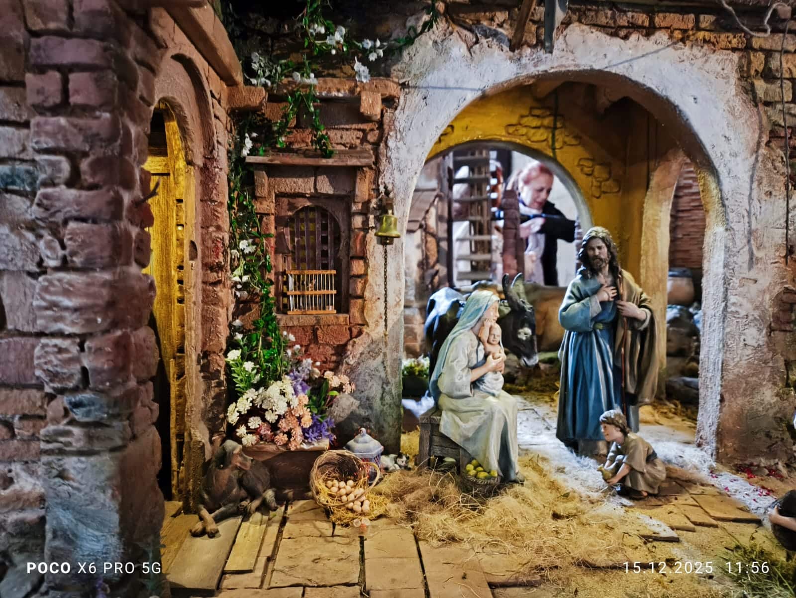   Szopka z szopkami czyli jak stworzyć świat