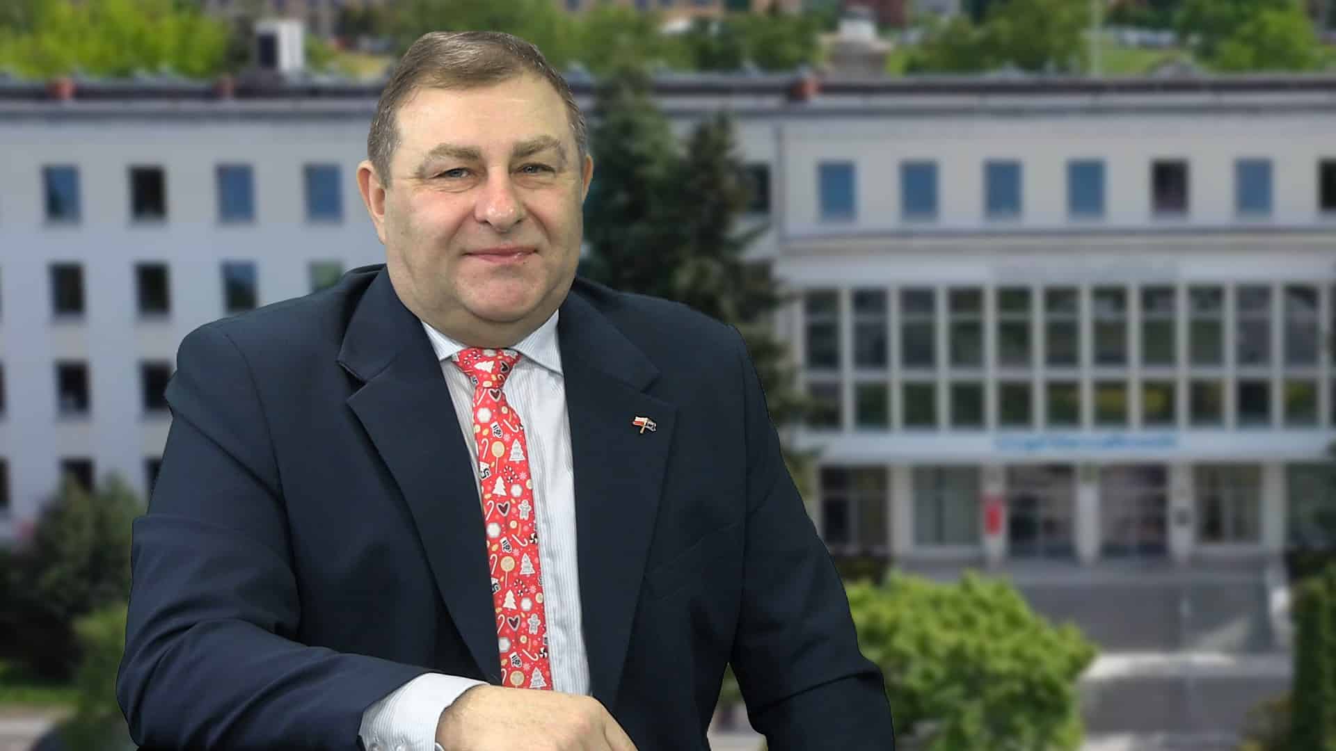 Wicemarszałek Grzegorz Potęga  Grzegorz Potęga Zegar tyka dla młodych i samorządów WIDEO