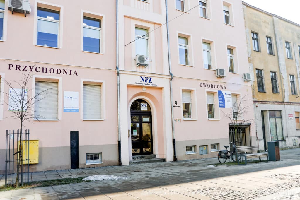 Świetna wiadomość! Przychodnia Dworcowa w Gorzowie znów przyjmuje dzieci Budynek przychodni znajduje się przy ulicy Dworcowej 4