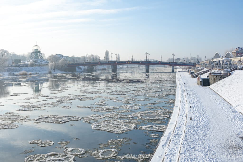 Województwo lubuskie przygotowuje się na kolejne mroźne dni Mróz do –18 stopni. Służby w województwie lubuskim w pełnej gotowości