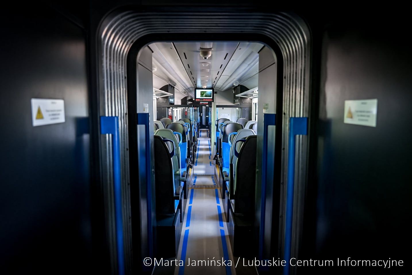 fot Marta Jamińska-896 Pociągi znów pojadą niewykorzystywanym od 1995 r w ruchu pasażerskim odcinkiem Skwierzyna Międzychód Przebudowany tor wraz z nowoczesnymi urządzeniami sterowania pozwoli na przejazdy pociągów z prędkością do 120 kmh Fot archiwum Budowa linii SkwierzynaMiędzychód napiera tempa