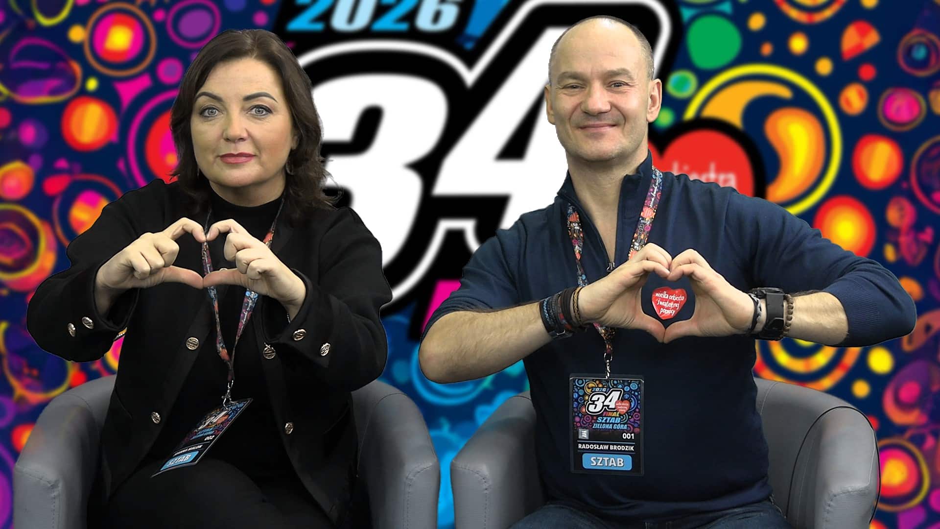 Od lewej Joanna Malon i Radosław Brodzik z zielonogórskiego sztabu WOŚP Fot LCI  W zielonogórskich puszkach ponad 600 tys zł Kwota cały czas rośnie WIDEO