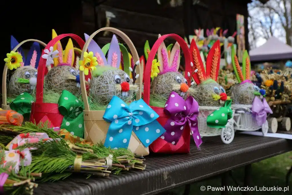 Wykonane ręcznie ozdoby wielkanocne  Kaziuki w najbliższą niedzielę