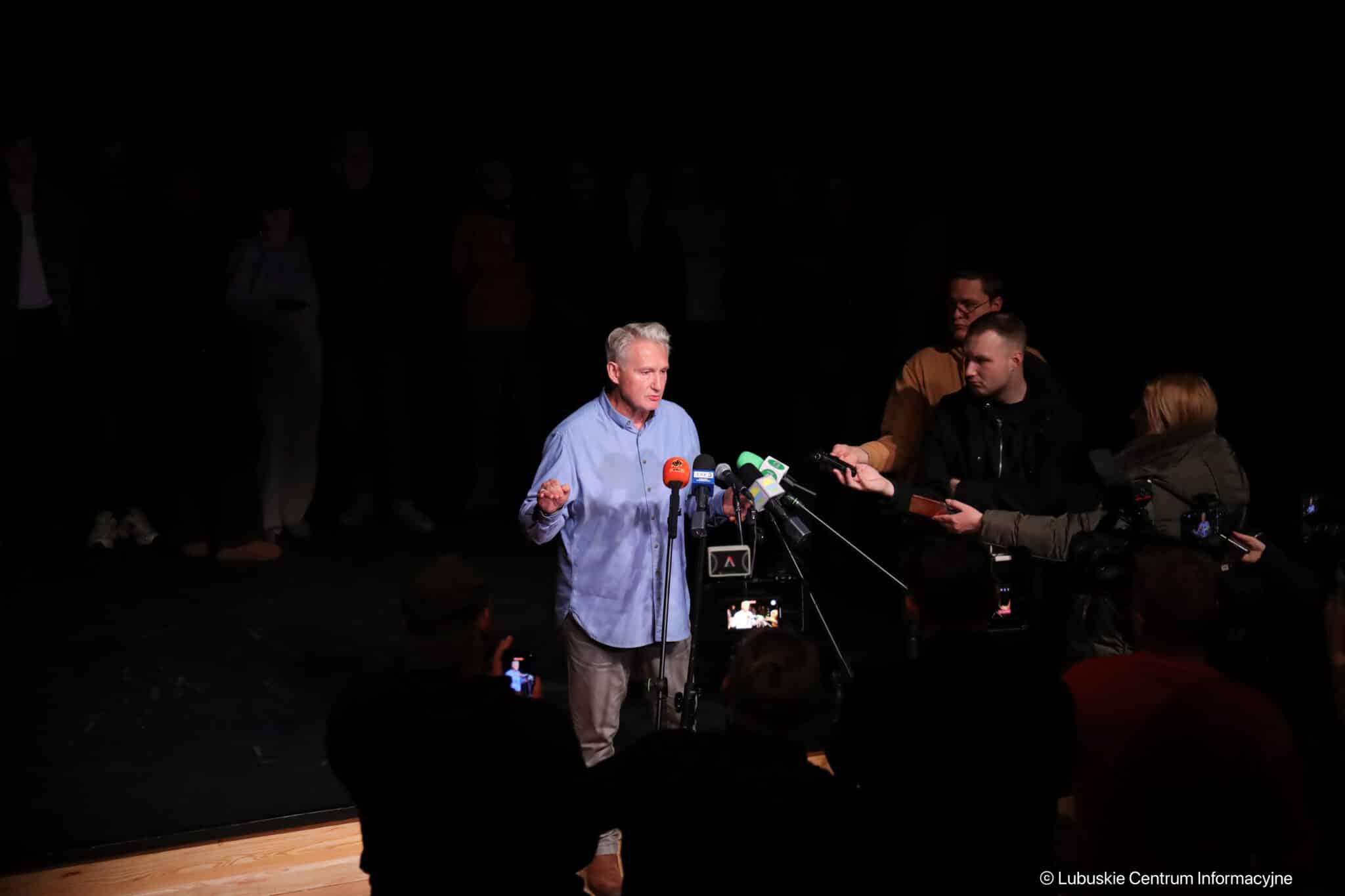 Konferencja prasowa Dyrektora Lubuskiego Teatru Roberta Czechowskiego  Czas na emeryturę  Robert Czechowski żegna się z Lubuskim Teatrem