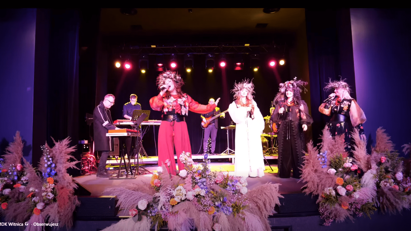 Koncert w MDK w Witnicy przyciągnął tłumy mieszkańców  Premierowy koncert Folk Fusion porwał Witnicę