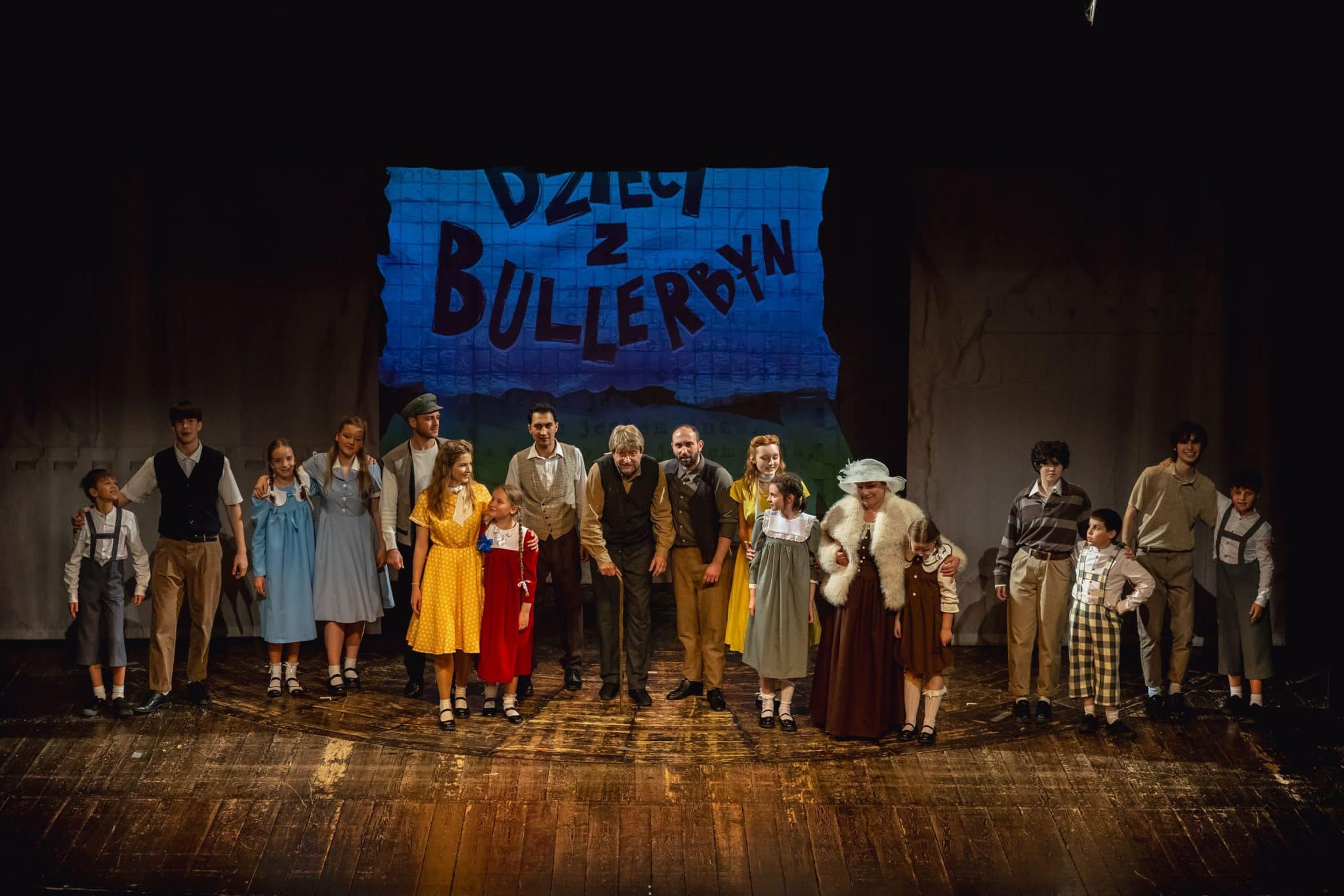 Młodzież na scenie Teatru Osterwy Młodzież na scenie Teatru Osterwy Dzieci z Bullerbyn od kulis