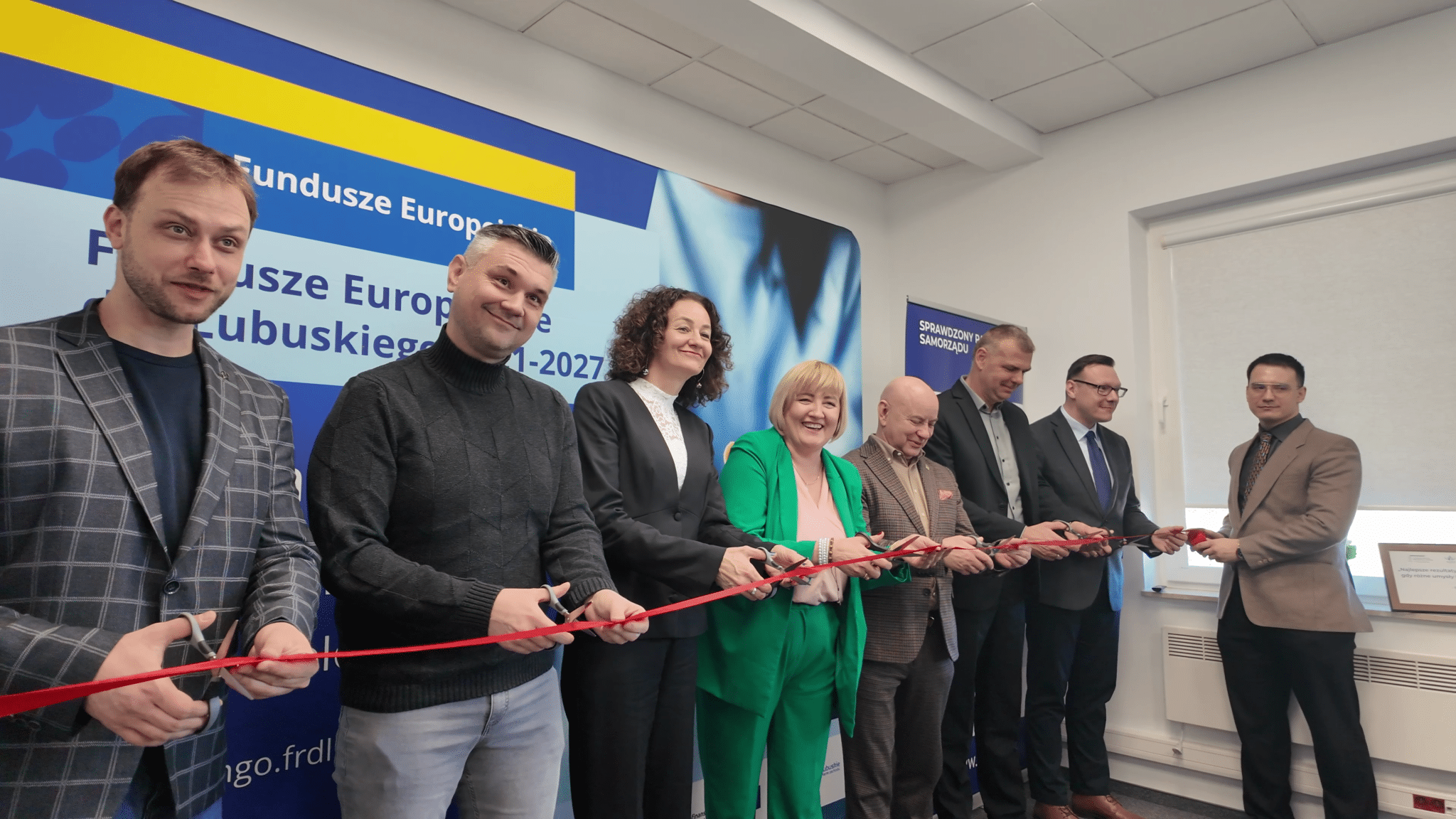 W Zielonej Górze powstało Centrum Wsparcia NGO. W Zielonej Górze powstało Centrum Wsparcia NGO Bez opłat bez barier z realną pomocą Nowe możliwości dla lubuskich stowarzyszeń i fundacji