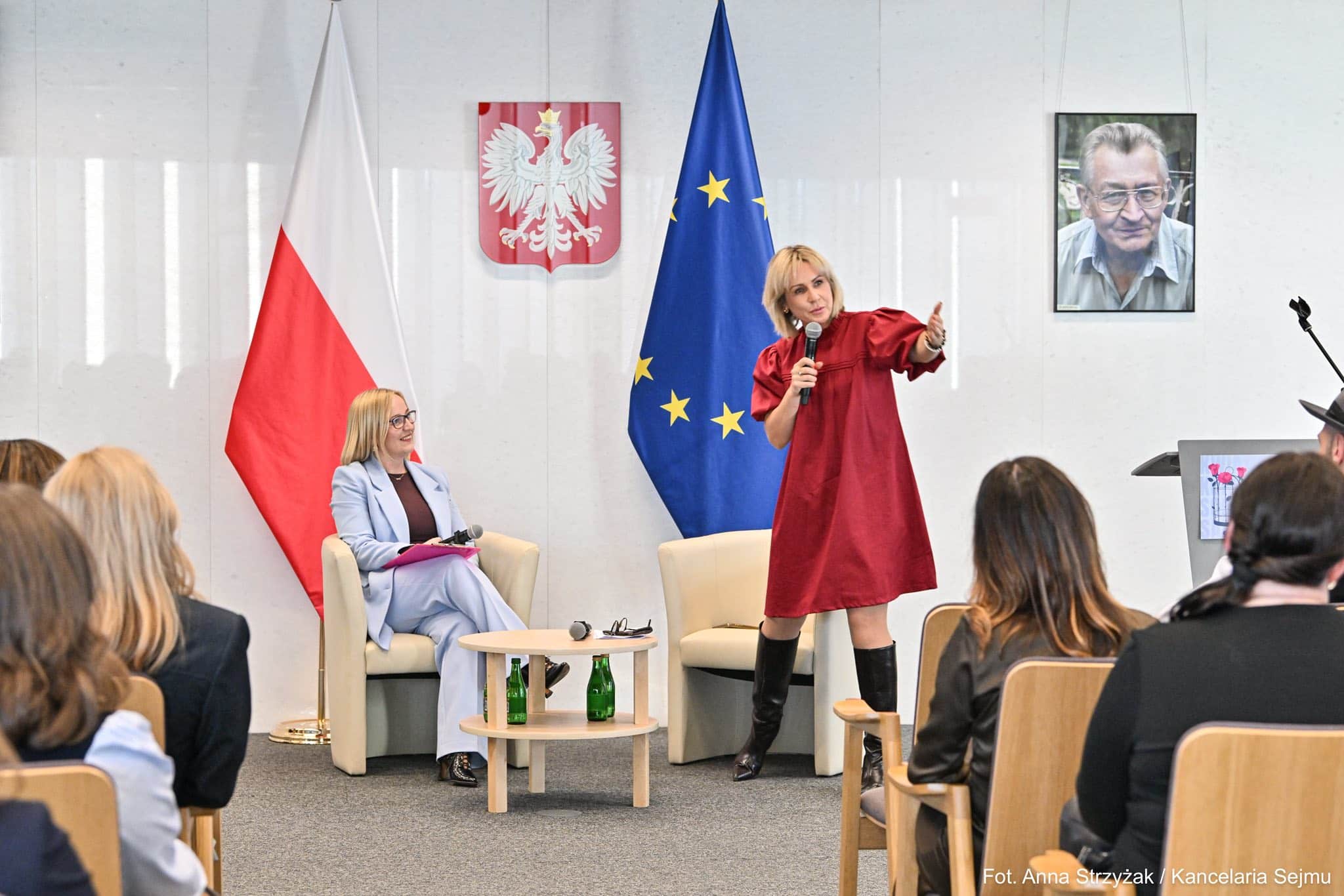 Lubuszanki rozmawiały w Sejmie RP na temat różnych oblicz przemocy i sposobów jej zgłaszania. W tym o koniecznych zmianach prawnych w definionwaniu różnych typów przemocy. Zdjęcia Anna Strzyżak Kancelaria Sejmu RP O swoich doświadczeniach z akceptacją siebie w trudnym związku mówiła między innymi psycholożka Małgorzata Ohme Szacunek przede wszystkim