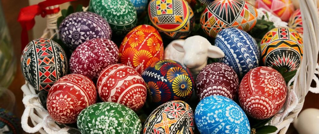 W tym roku Wielkanoc będziemy świętować na początku kwietnia Fot. Ministerstwo Kultury i Dziedzictwa Narodowego W tym roku Wielkanoc będziemy świętować na początku kwietnia Fot Ministerstwo Kultury i Dziedzictwa Narodowego Co piąty Polak chce wydać mniej na Wielkanoc