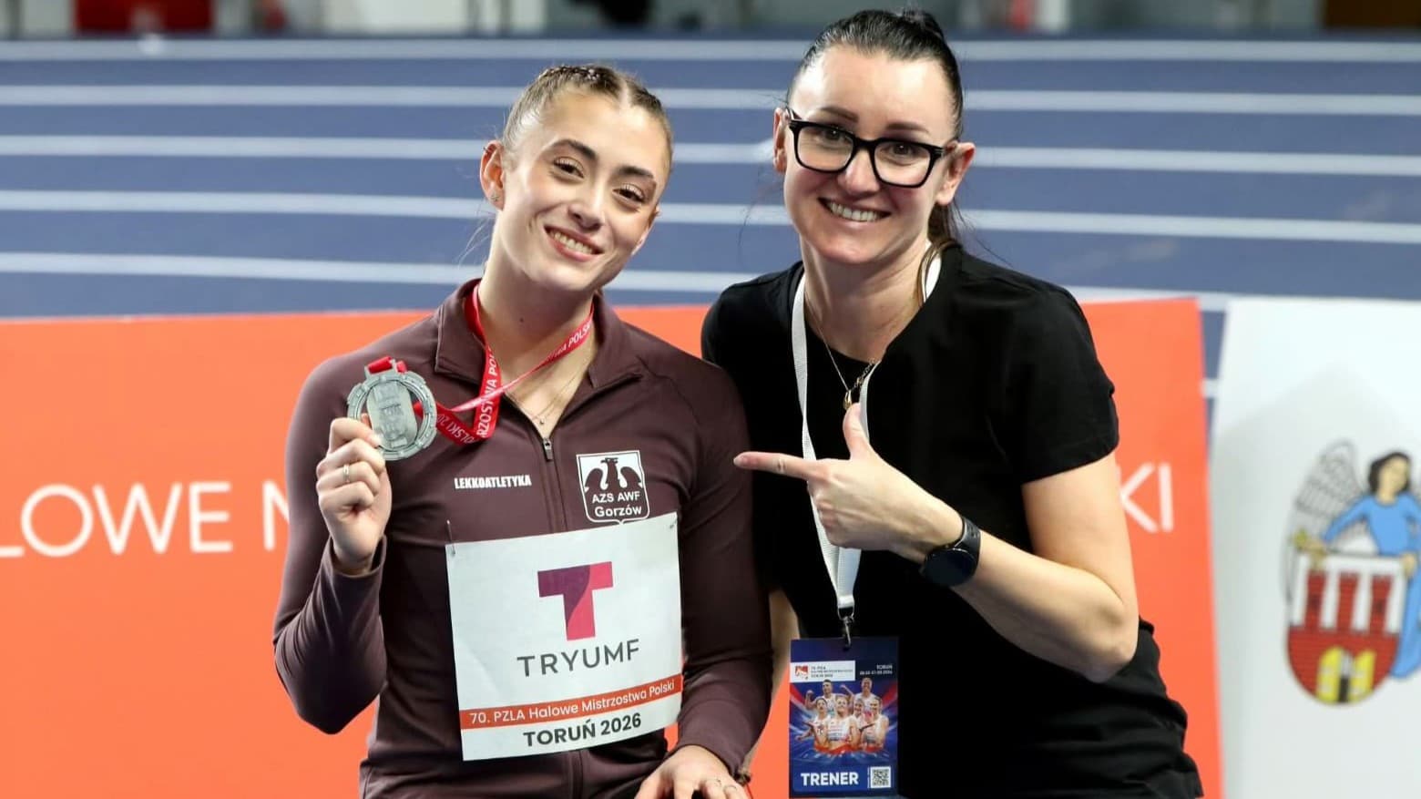 Amelia Kielar i Izabela Zaleska-Posmyk Dwie uśmiechnięte kobiety Amelia Kielar ze srebrem mistrzostw Polski