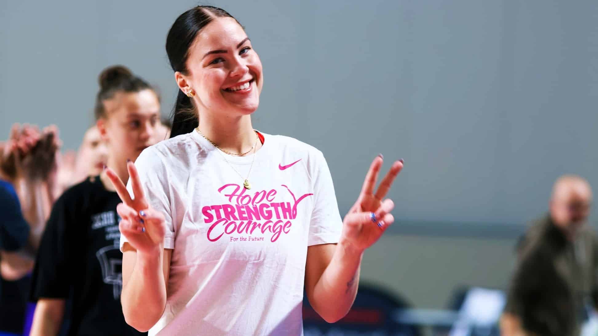 Uśmiechnięta kobieta  Gorzowianki zrobiły pierwszy krok do półfinału