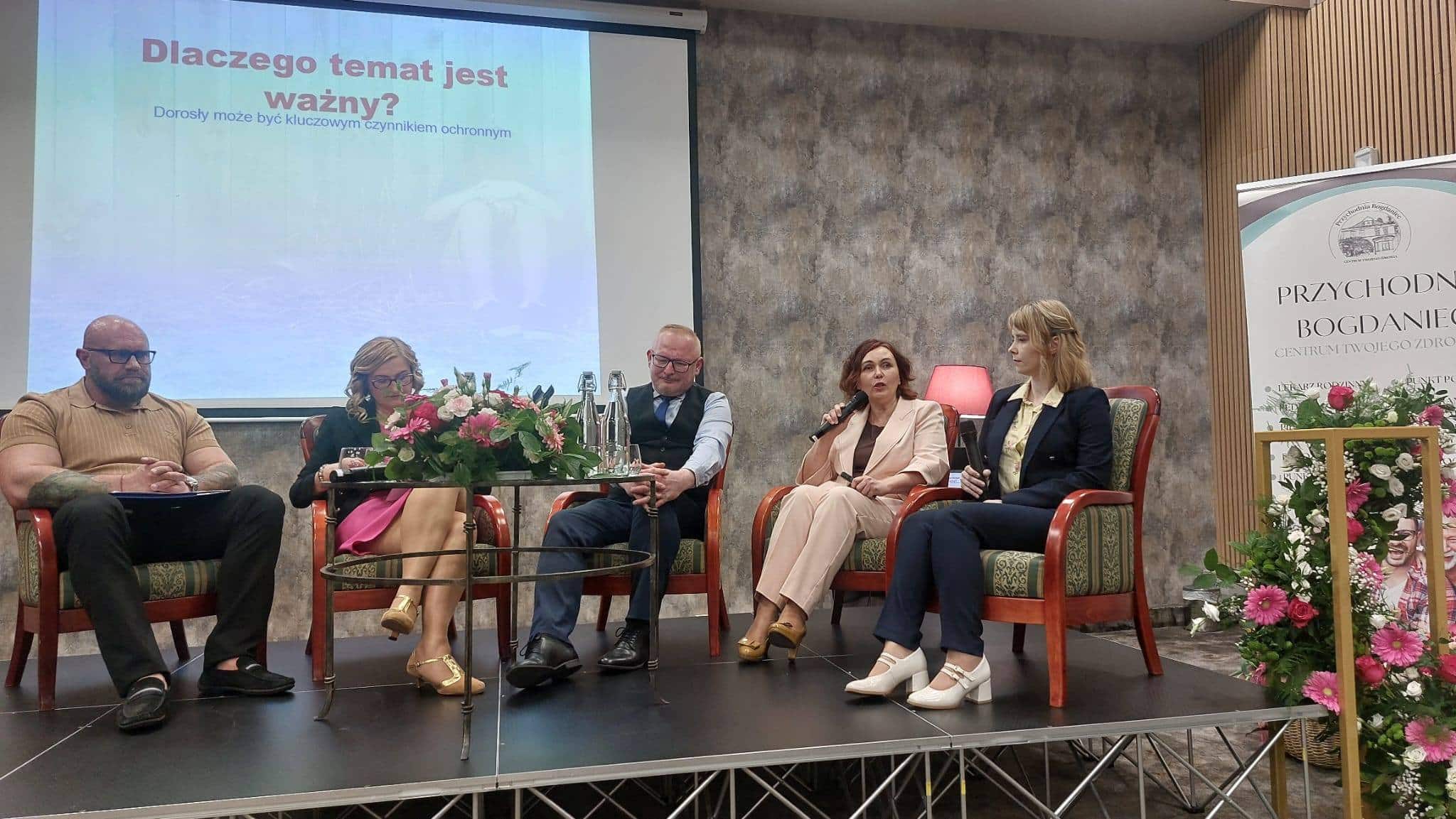 Depresja, mobbing i wypalenie zawodowe, to coraz częstsze przyczyny wielu schorzeń Lubuszan. O tym rozmawiali organizatorzy konferencji "Masz prawo do zdrowia psychicznego". Fot. organizatorzy.