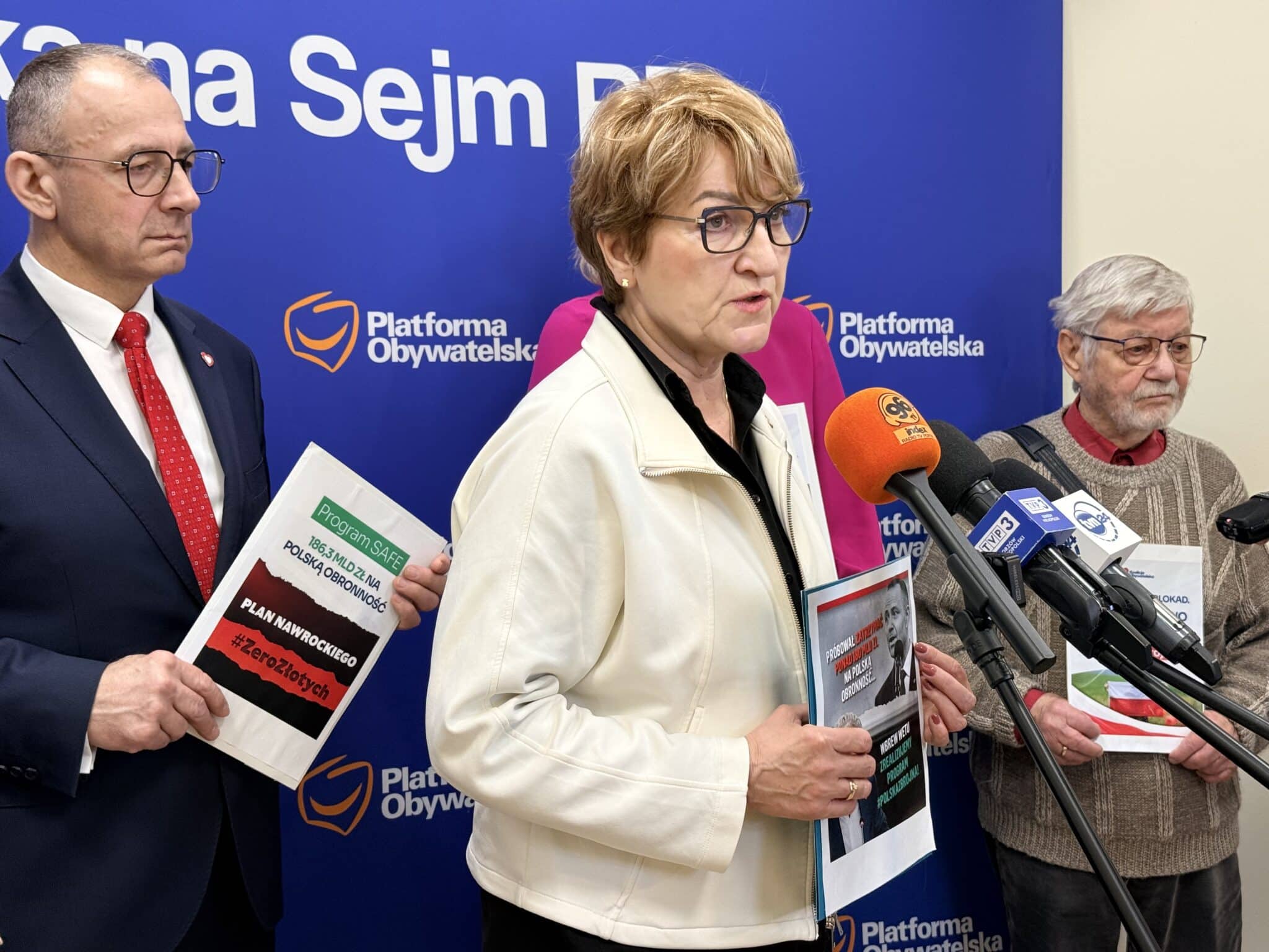 Konferencja Koalicji Obywatelskiej ws. SAFE Konferencja Koalicji Obywatelskiej ws SAFE Weto prezydenta uderzy również w Lubuskie