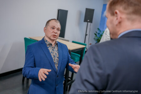 Konferencja w sprawie wsparcia pszczelarzy i kół wędkarskich fot. Marta Jamińska