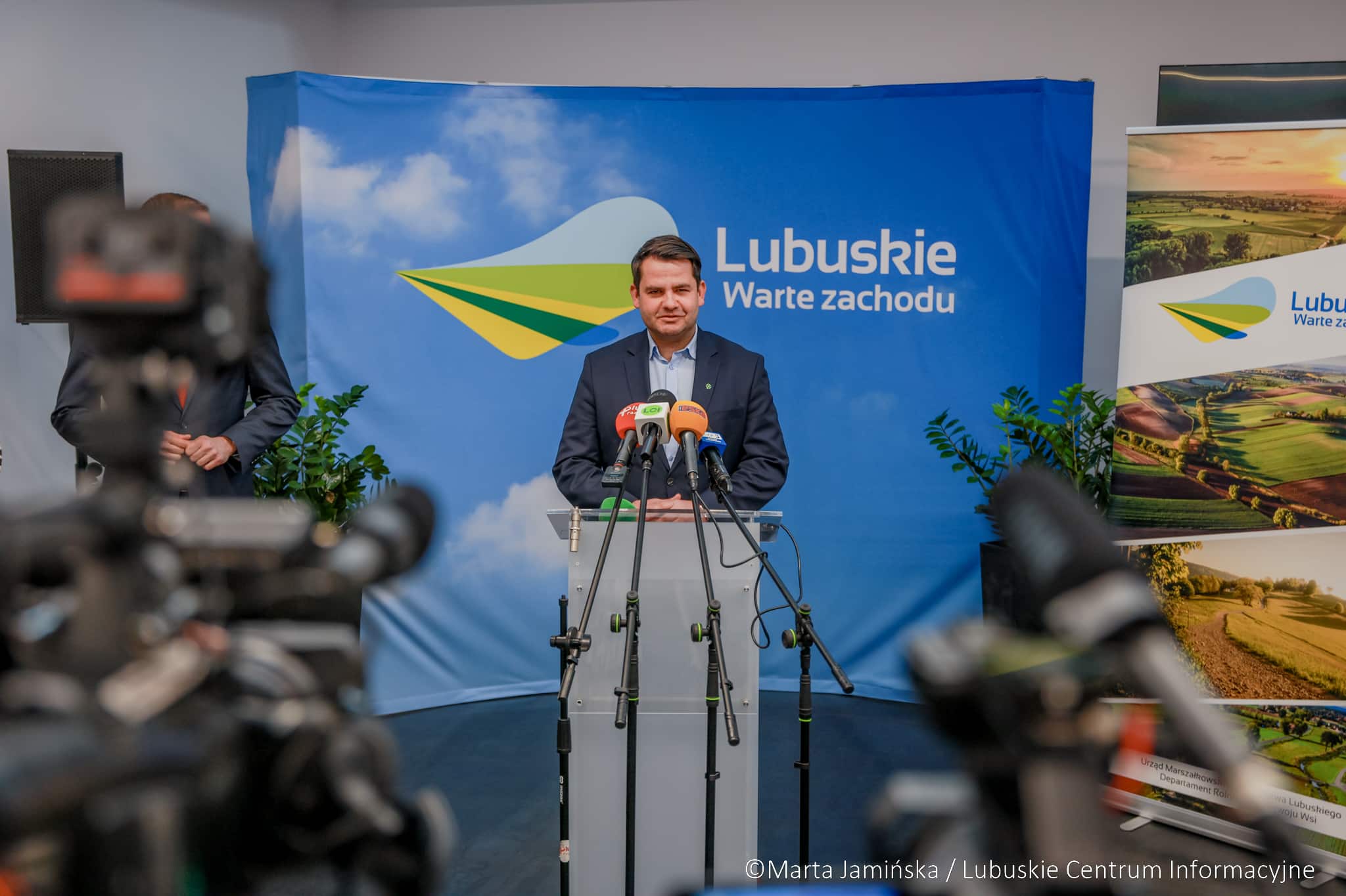 Konferencja w sprawie wsparcia pszczelarzy i kół wędkarskich fot. Marta Jamińska