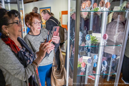 Prawie 200 pisanek z całej Polski można oglądać w Spichlerzu na wystawie pokonkursowej 53. Ogólnopolskiego Konkursu Pisanek im. Michała Kowalskiego.