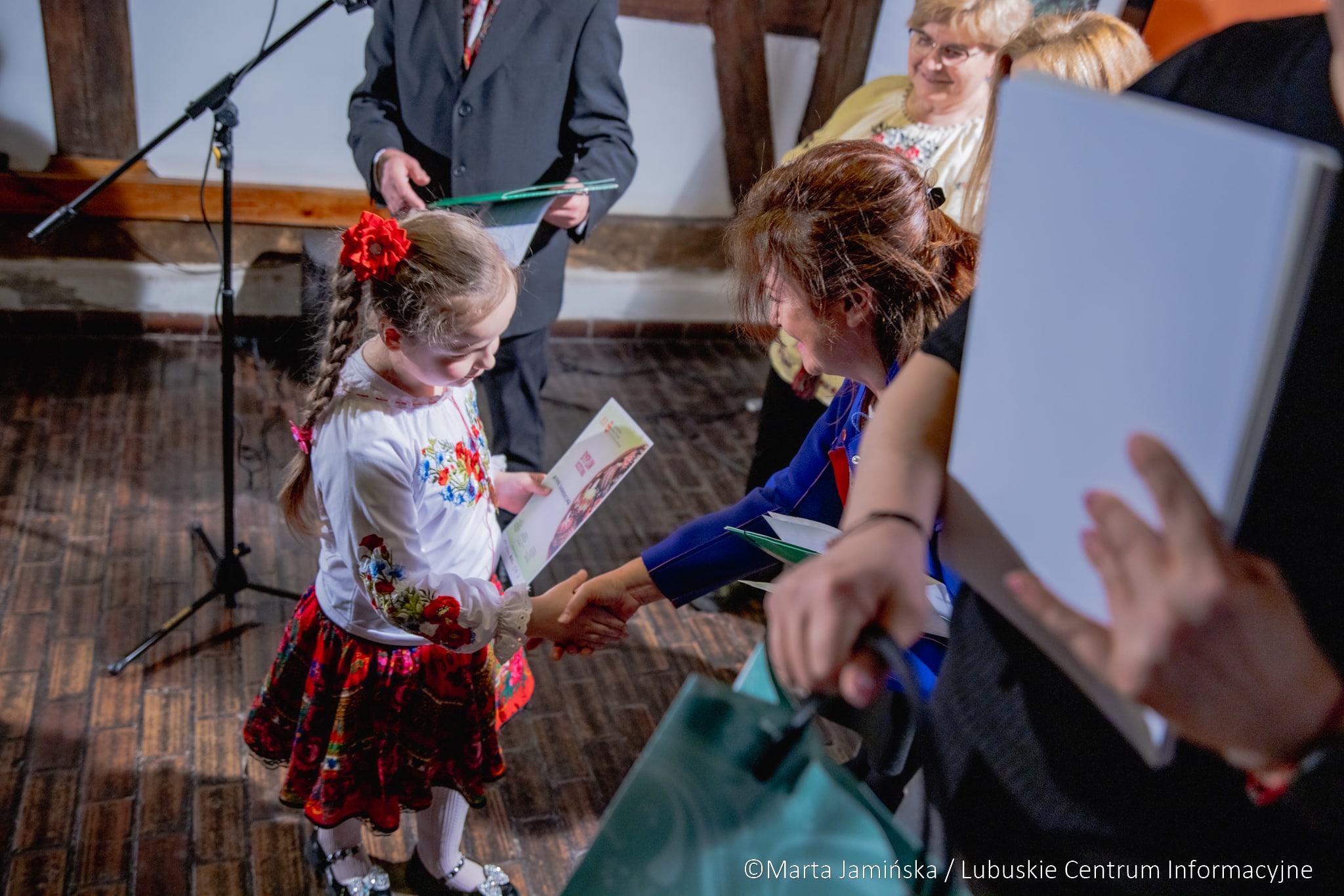 Prawie 200 pisanek z całej Polski można oglądać w Spichlerzu na wystawie pokonkursowej 53. Ogólnopolskiego Konkursu Pisanek im. Michała Kowalskiego.