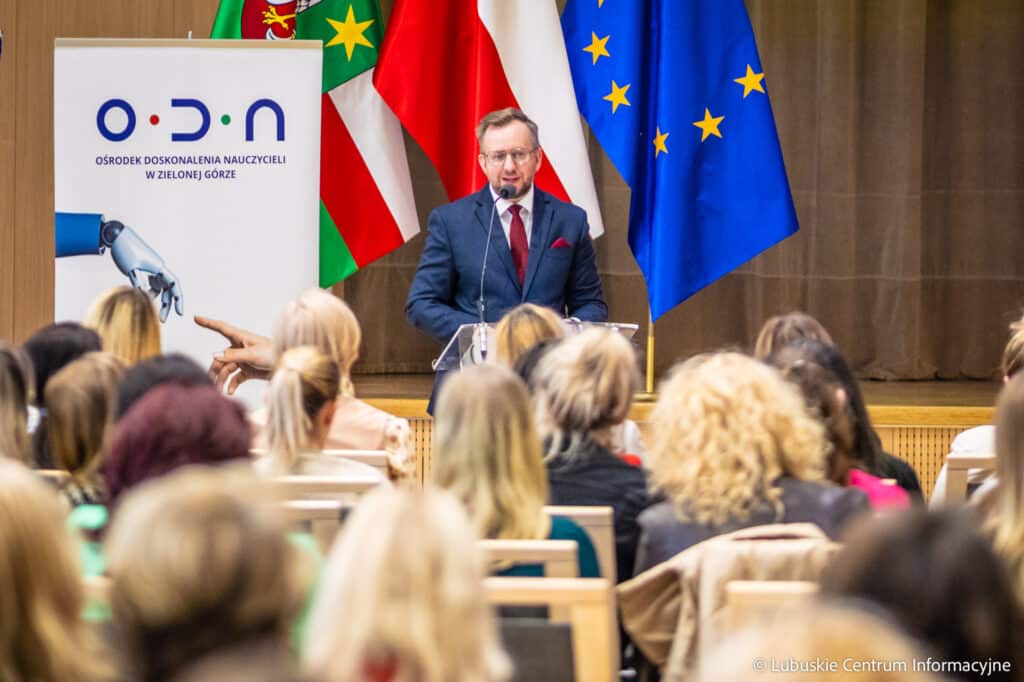 VI Konferencja Wojewódzka POMOC Fot Karol Kolba Szkoła ma uczyć ale też rozumieć