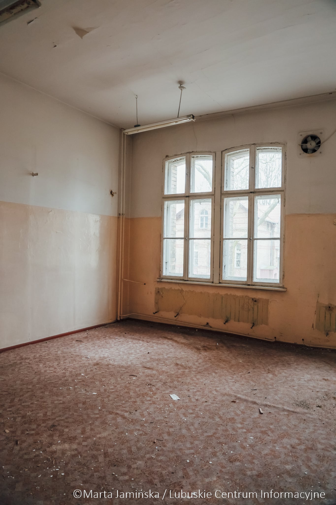 Pawilon szpitalny przy ul. Walczaka fot. Marta Jamińska