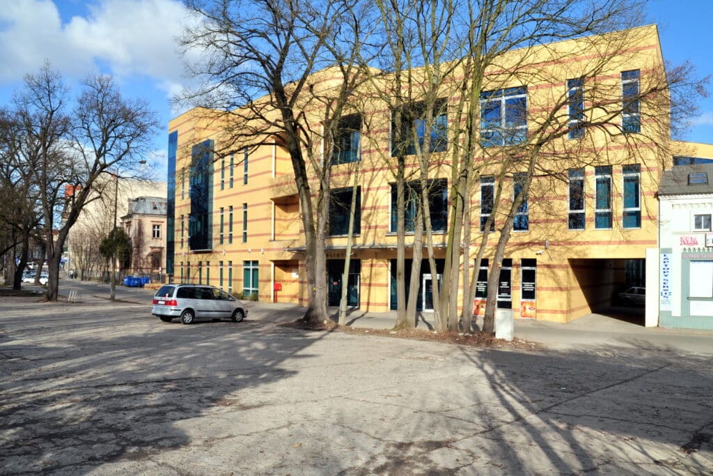 Gorzów_Wielkopolski_Biblioteka_Publiczna_im_Zbigniewa_Herberta