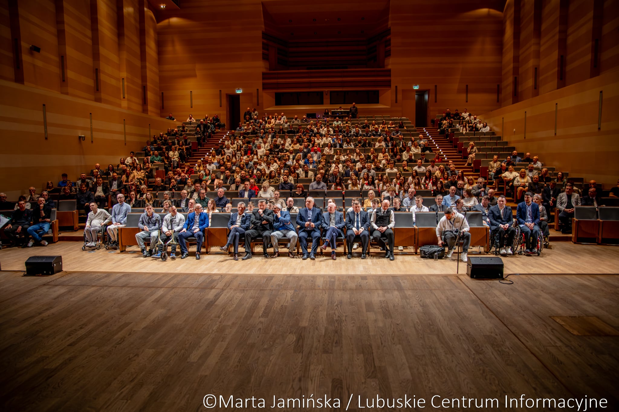 Gala nagród sportowych w Filharmonii Gorzowskiej. Wyróżniono najlepszych sportowców i trenerów.