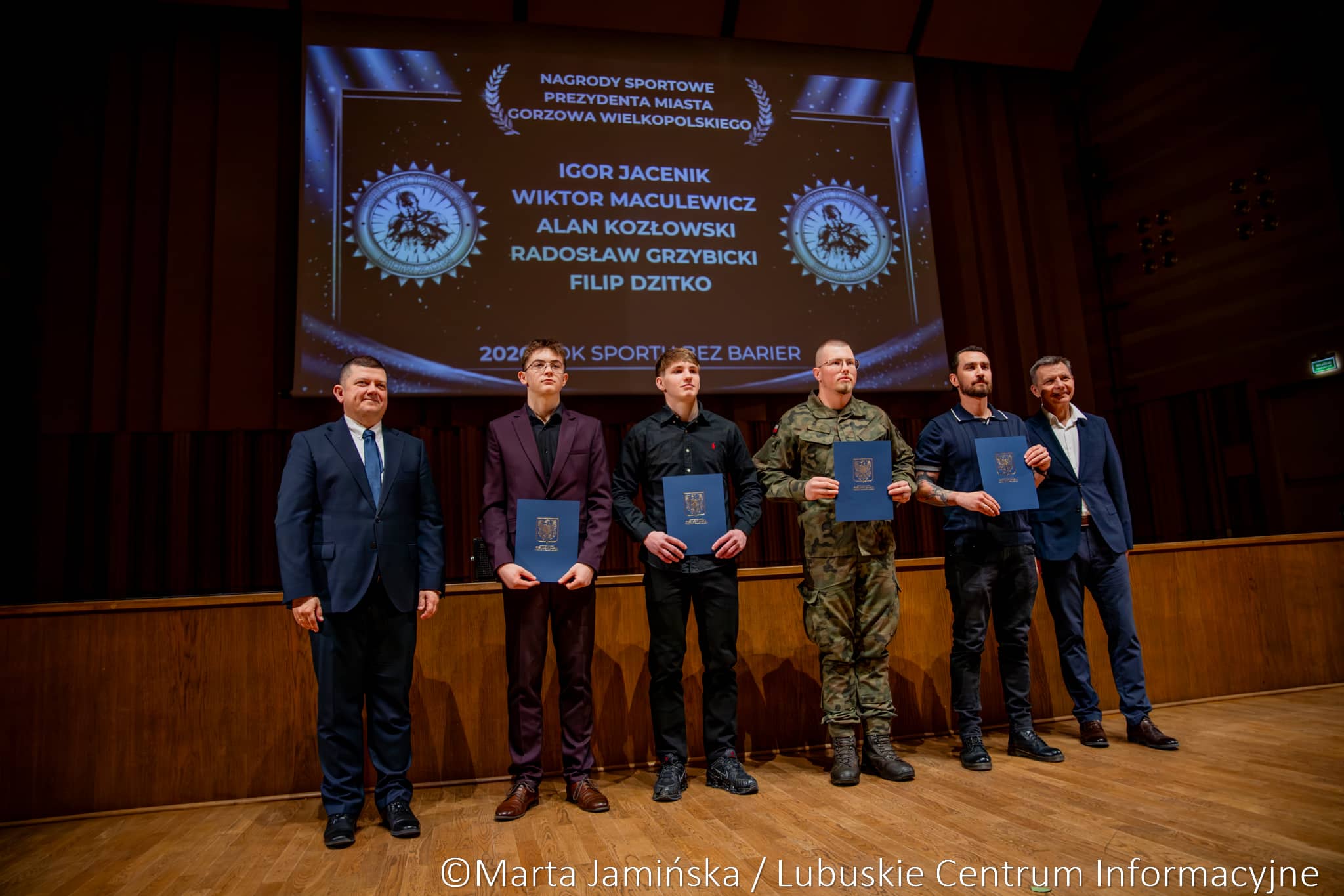 Gala nagród sportowych w Filharmonii Gorzowskiej. Wyróżniono najlepszych sportowców i trenerów.