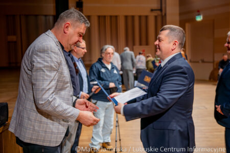 Gala nagród sportowych w Filharmonii Gorzowskiej. Wyróżniono najlepszych sportowców i trenerów.