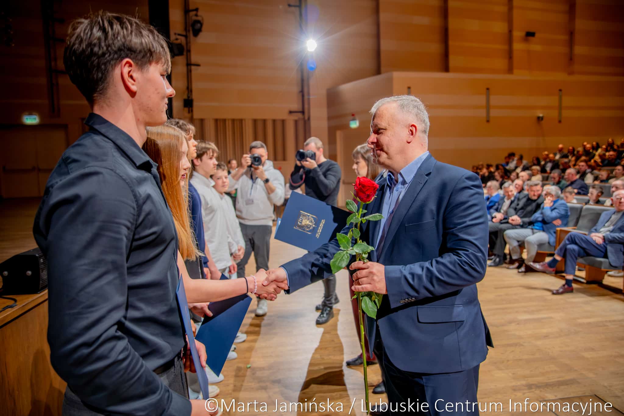 Gala nagród sportowych w Filharmonii Gorzowskiej. Wyróżniono najlepszych sportowców i trenerów.